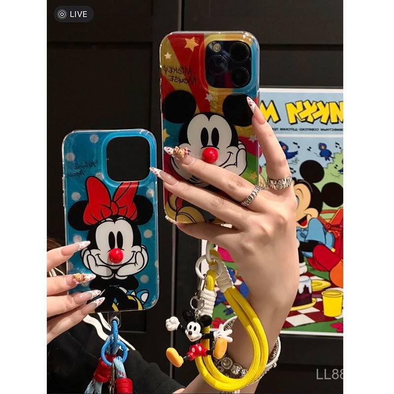 เคสโทรศัพท์มือถือสำหรับ iPhone มิกกี้มินนี่15Promax/14ตุ๊กตาสร้อยข้อมือสายรัดข้อมือ11/12/13Pro Disney xsmax/XR รุ่นใหม่7/8PLUS เคสป้องกันแบบเต็มรูขนาดใหญ่3TCS