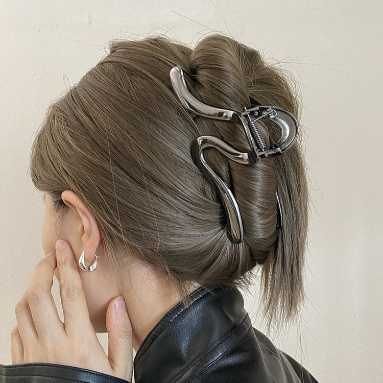 2024 ด้ามจับโลหะเส้นสไตล์เย็นสไตล์มินิมอล