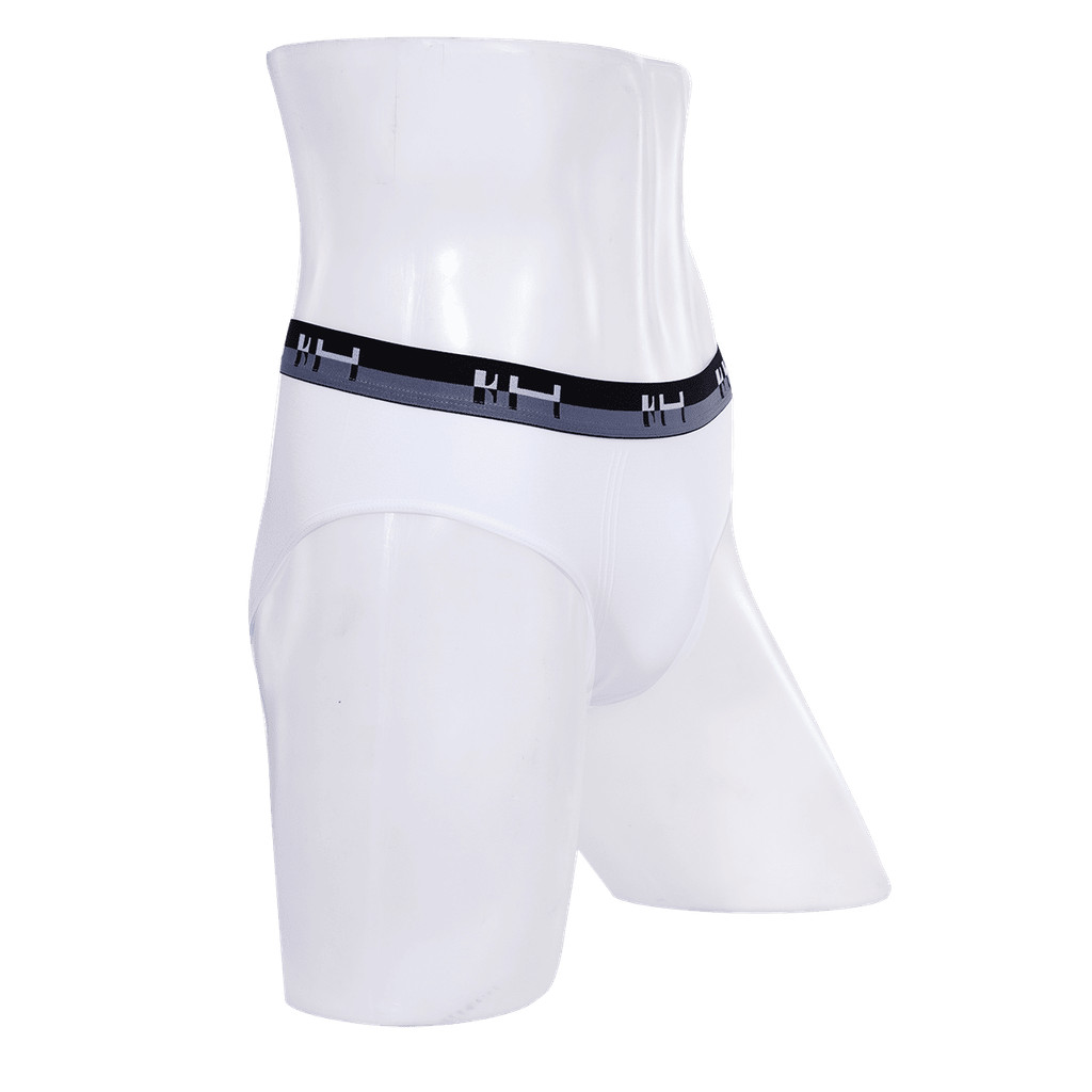 ELLE HOMME   กางเกงในแบบไร้ตะเข็บ ทรงBRIEF  ขอบยางทอ LOGO ELLE HOMME  PACK 1 ชิ้น มีให้เลือก 3 สี รุ