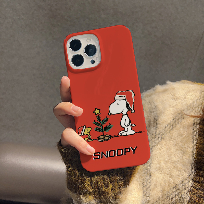 ฟิล์มเคสแข็งสําหรับiphone 16promax 15 14 pro Max 11 13 12 7Plus 8 X XS Max 13Mini 12Mini Snoopy Christmas Treeการพิมพ์