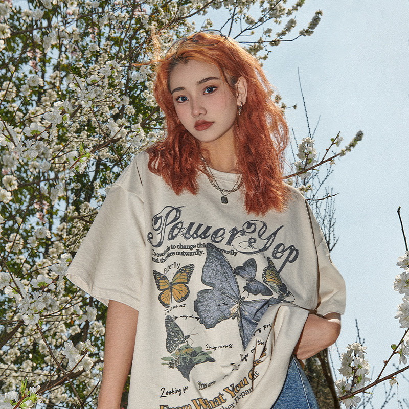 CC chao（ จัดส่งตลอด 24 ชั่วโมง ）วินเทจผีเสื้อฤดูร้อนแขนสั้นเสื้อยืดผู้หญิงพอดีหลวม BF ออกแบบความรู้สึกเฉพาะด้านบน