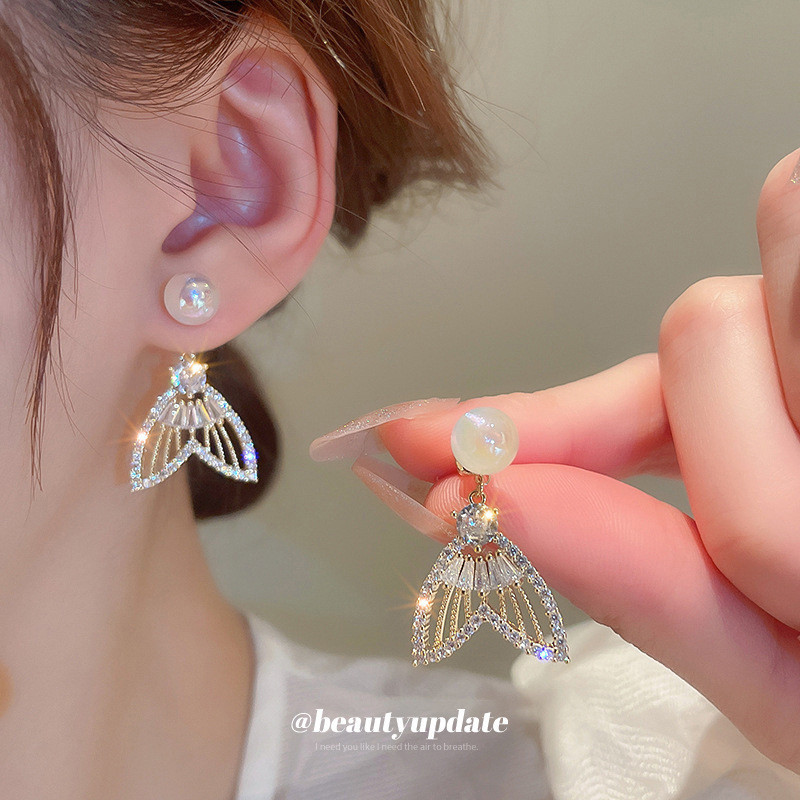 เข็มเงินzircon Mermaid Ji Pearl Fishtail ต่างหู Super Fairy ต่างหูแฟชั่นหรูหรา Niche High-End ต่างหู