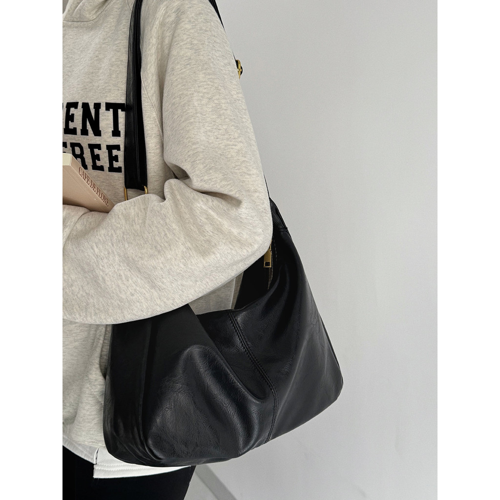 IELGY Retro Tote Bag Preppy Style All-Match ขนาดใหญ่-ความจุ One-Shoulder Commuter Messenger Bag