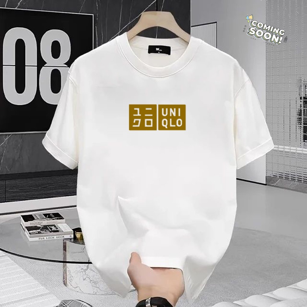 เสื้อยืดแขนสั้นผู้ชายและผู้หญิง UNIQLO Blok Logo Gold T-Shirt/เสื้อยืด Unisex Distro