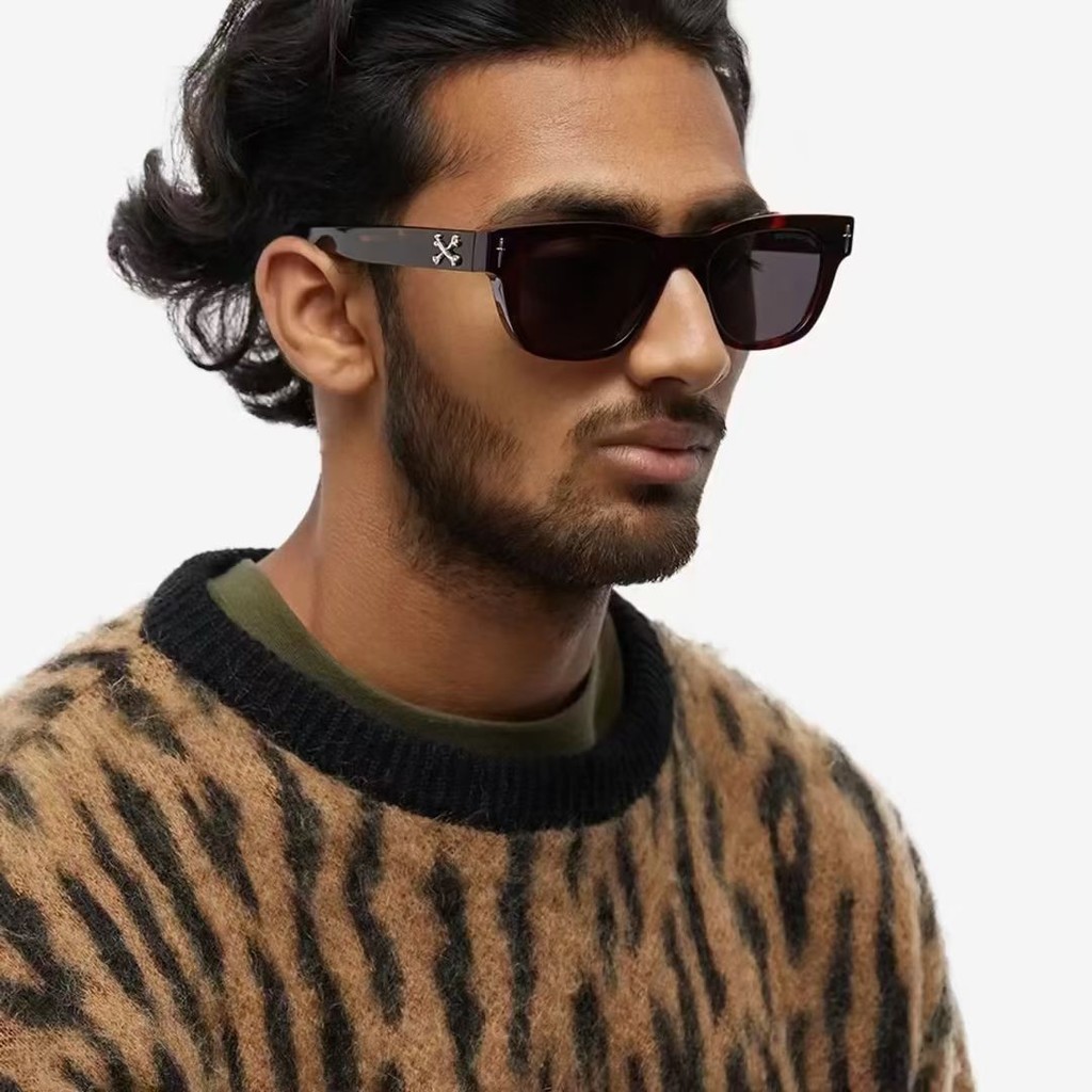 แว่นกันแดดแฟชั่นทรงสี่เหลี่ยมใหม่แว่นตาผู้ชายที่มีชื่อเสียงทางอินเทอร์เน็ตย้อนยุคในยุโรปและอเมริกา