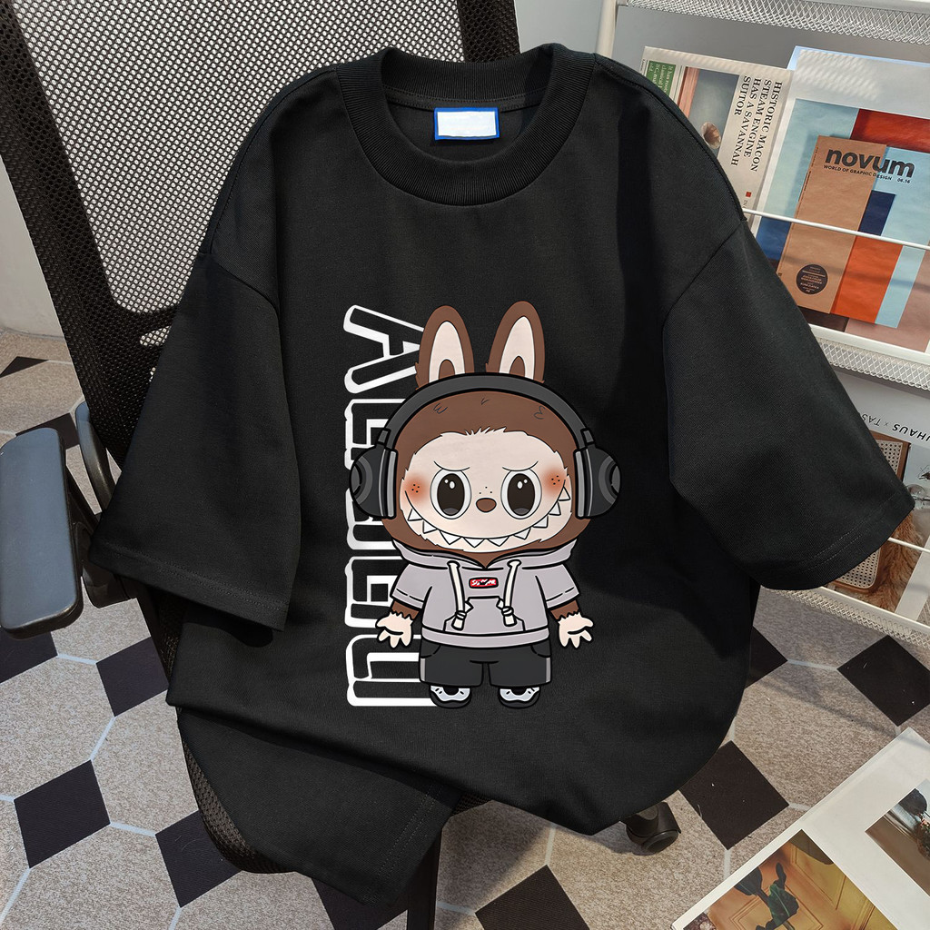 COD (กรุงเทพจัดส่งสินค้า)BOOM Shop เสื้อยืดสีดำ โอเวอร์ไซส์ cotton100 เสื้อยืดแขนสั้นลายการ์ตูนน่ารักหลวม #53901