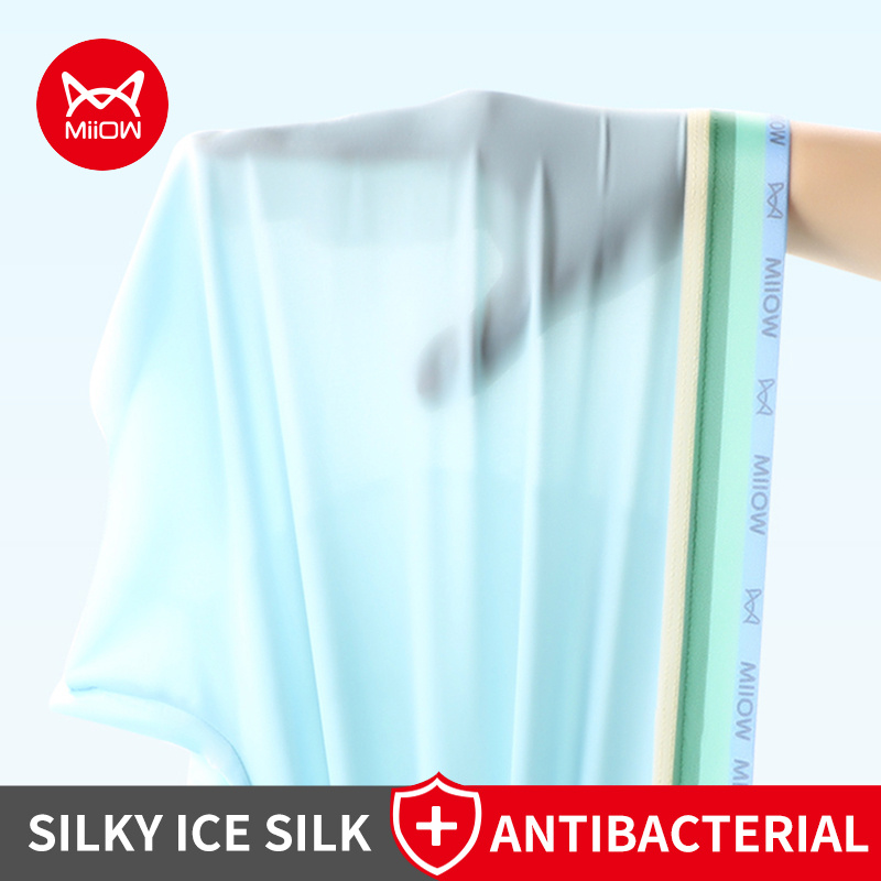 Miiow 3 ชิ้น Silky ผ้าไหมน้ําแข็งกางเกงผู้ชาย Breathable Crotch ผู้ชายชุดชั้นในนักมวย Antibiotic กางเกงไม่มีรอยต่อ Man Boxer M1272