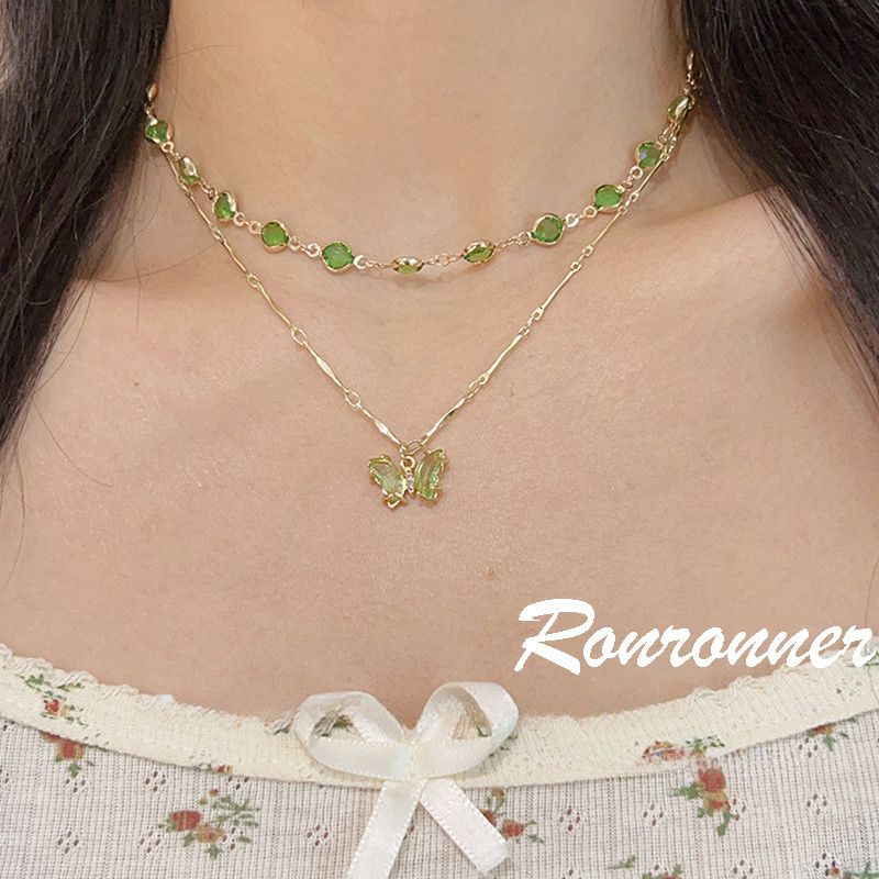 สร้อยคอผีเสื้อเพทายสีเขียวสําหรับสาวๆคริสตัลผีเสื้อสร้อยคอคู่สําหรับผู้หญิงแฟชั่นสร้อยคอโซ่เพชรอุปกรณ์ทอง