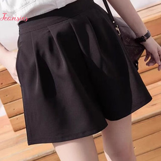 กางเกงขาสั้นหญิง สไตล์กว้าง ตัดเย็บสวย