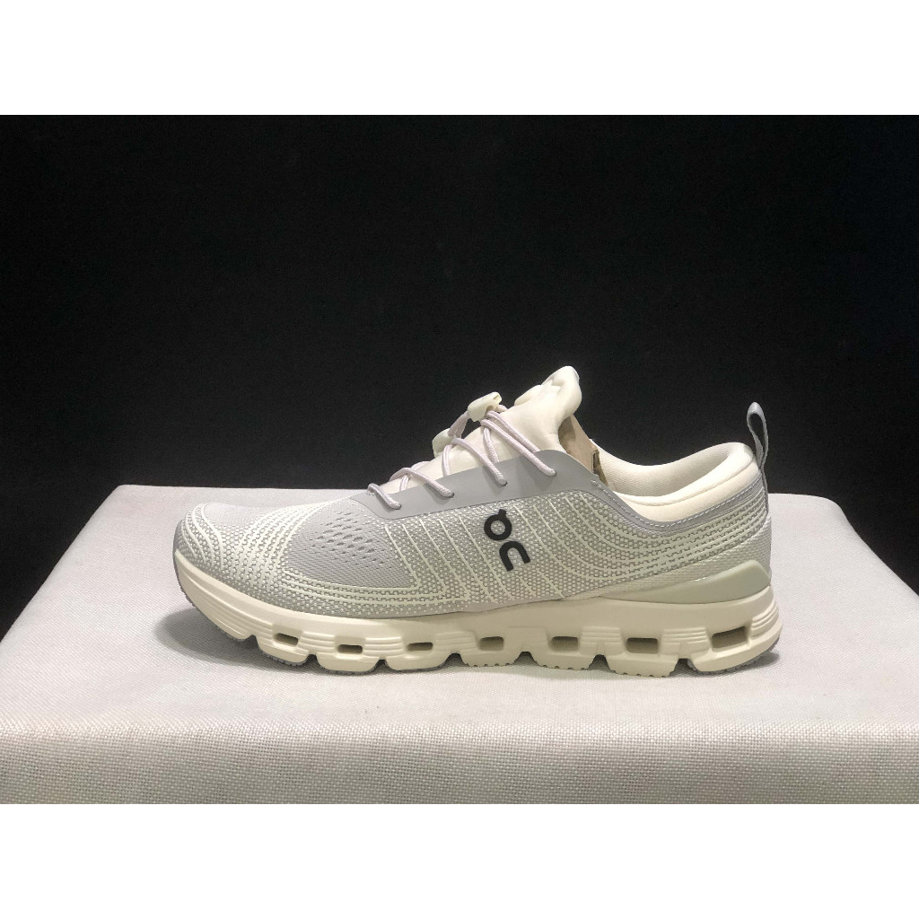 On Cloud X Z5 รองเท้าเทรนนิ่งกันลื่นสําหรับผู้ชายและผู้หญิง QK7L