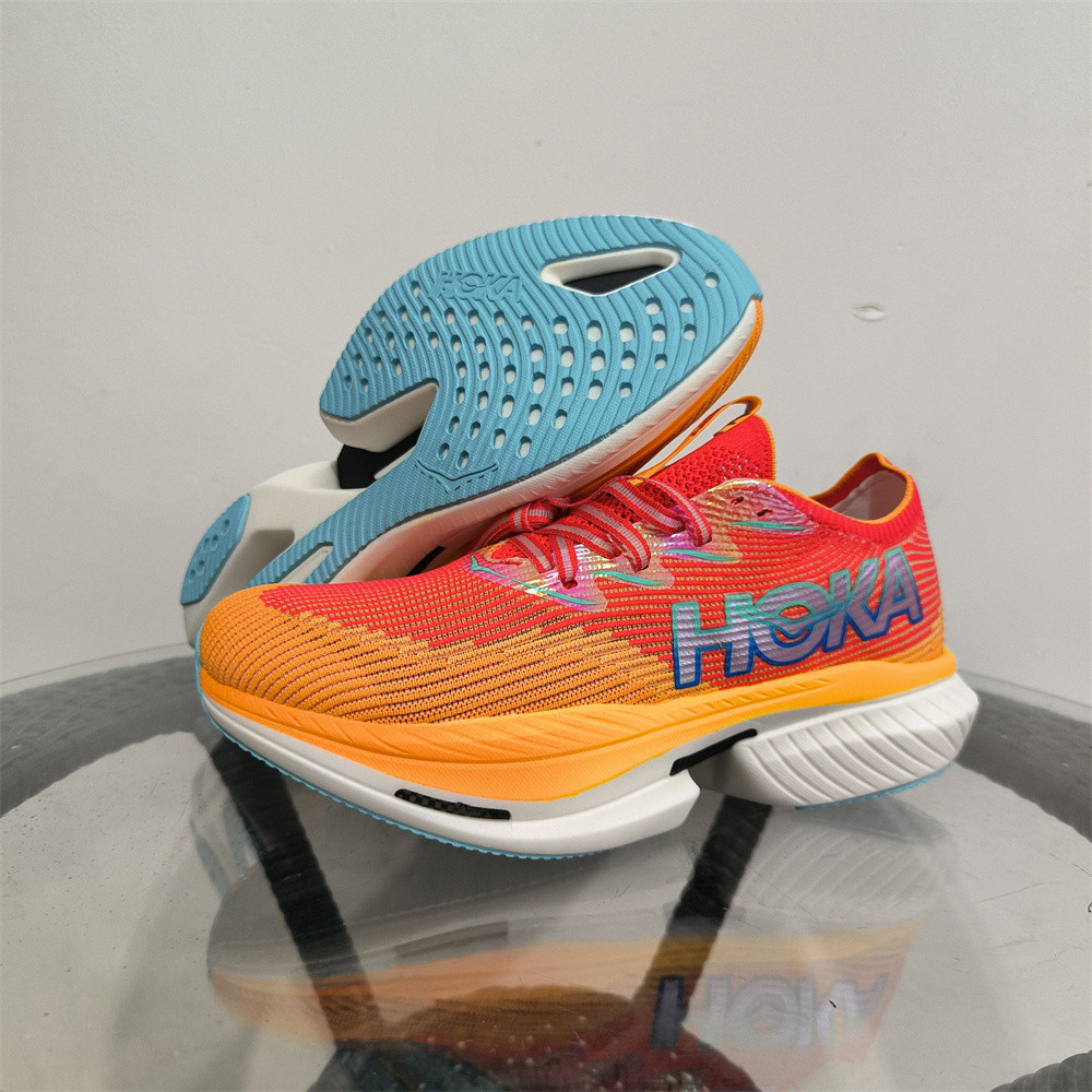 Hoka One Cielo X1 Racing: รองเท้าUltra-Light ดีไซน์สำหรับการซัพพอร์ตและกระแทกด้านมืออาชีพ สวมใส่ได้ท