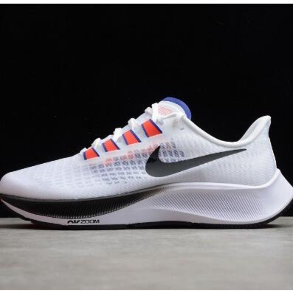 รองเท้าวิ่ง nike air zoom pegasus 37