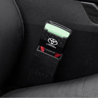 Toyota คลิปหัวเข็มขัดนิรภัยรถยนต์ หัวต่อขยายเข็มขัดนิรภัยรถยนต์ ที่เสียบเบลท์หลอกใช้งานได้จริงเสียบต่อกันได้ สำหรับ Toyota Prius Fortuner Corolla Cross CHR Camry Wish Vios Veloz Estima Sienta Yaris Ativ Altis Hilux Revo bZ4X Hiace