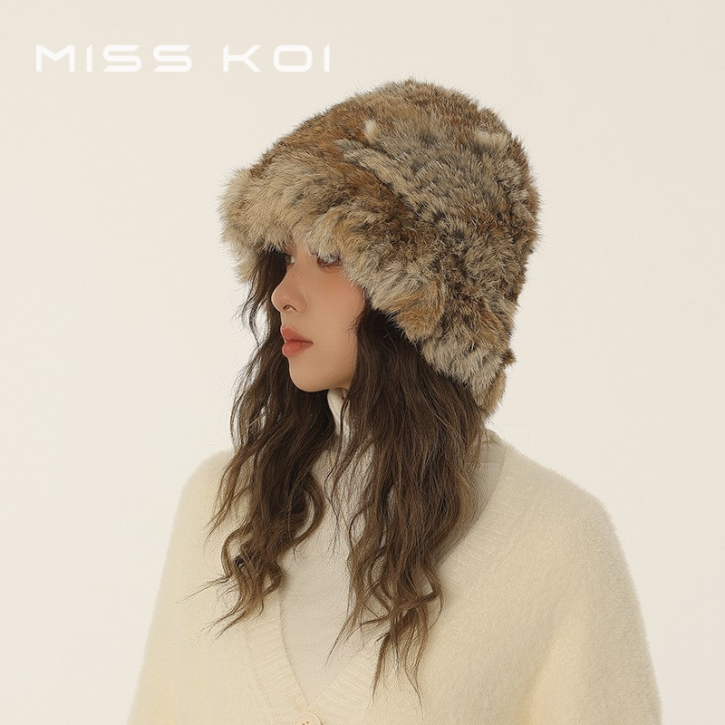 Misskoi [คลังสินค้าพร้อม] Showing Face หมวกบักเก็ตตุ๊กตาหนาขนาดเล็กหญิง All-Match Warm Cold-Proof Windproof หมวกขนสัตว์อ่างล้างหน้าฤดูใบไม้ร่วง Win