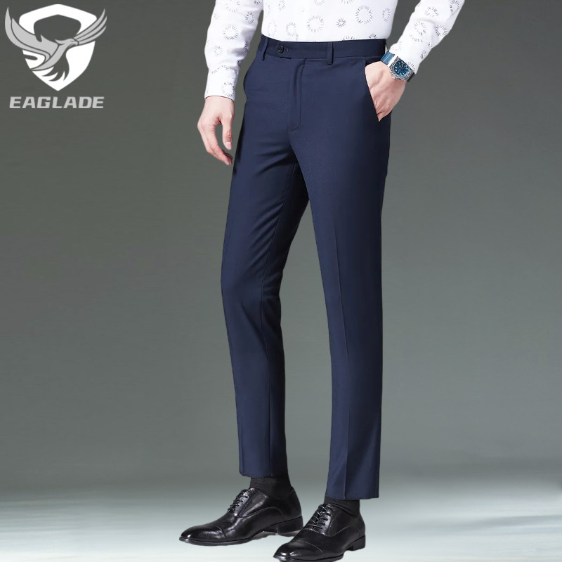 Eaglade Slacks กางเกงทางการกอล์ฟเกาหลีลําลองสําหรับผู้ชาย KU023 ในสีน้ําเงินเข้ม D04