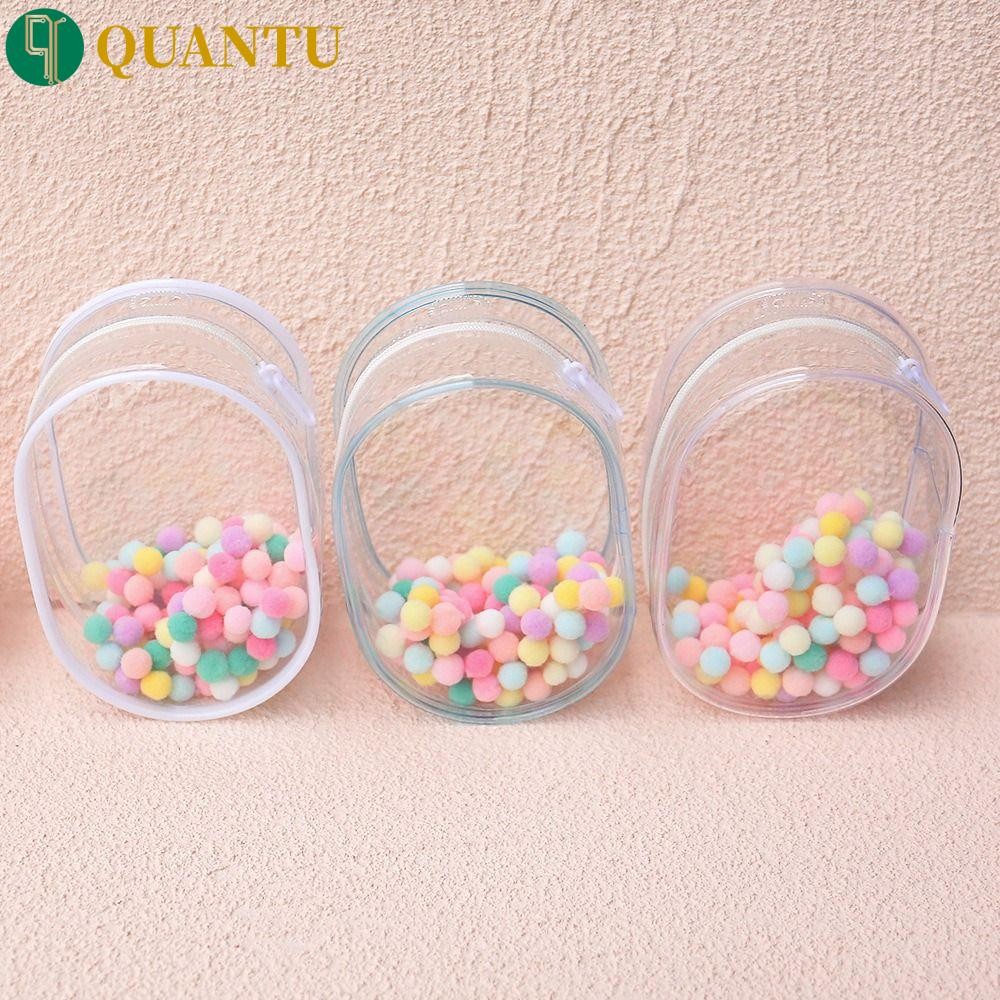 Quantu กระเป๋าตุ๊กตากลางแจ้งใส,พร้อมพวงกุญแจกระดิ่ง Hairball Doll Storage Pouch,ตุ๊กตากระเป๋าจอแสดงผล PVC ใสตุ๊กตากลางแจ้งกระเป๋าตุ๊กตาอุปกรณ์เสริม