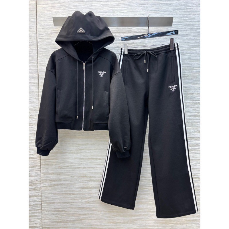 READY & Stock Prad*** เสื้อแจ็คเก็ตมีฮู้ดสุภาพสตรี 2 ชิ้นชุดผู้หญิงกางเกงเสื้อ 2024 ใหม่