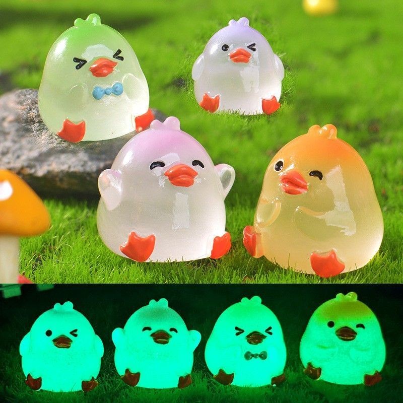 4 ชิ้น/เซ็ต Luminous Duck เครื่องประดับ Creative Mini Glow In The Dark Yellow Duck ตกแต่งรถ