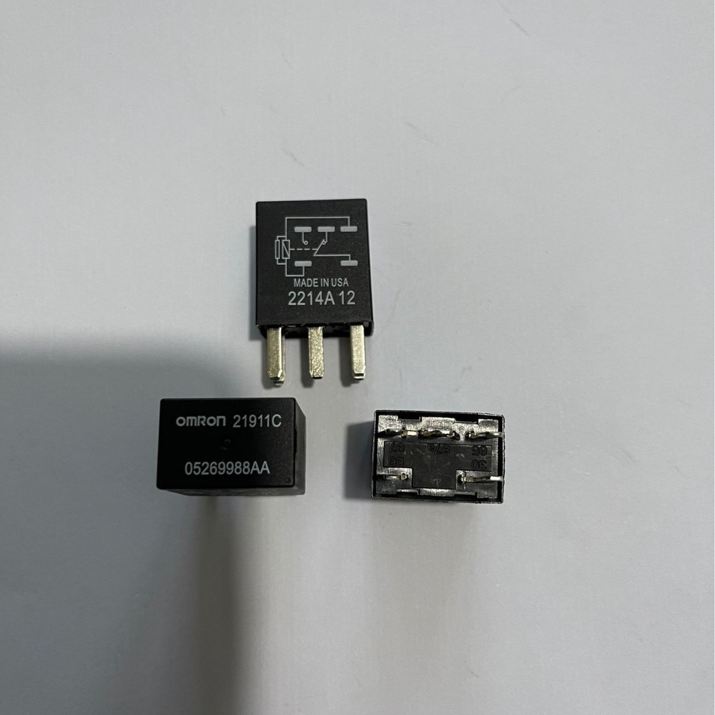รีเลย์ Omron 21911C ใหม่ล่าสุด รีเลย์ Omron รีเลย์รถยนต์05269988อ่า #