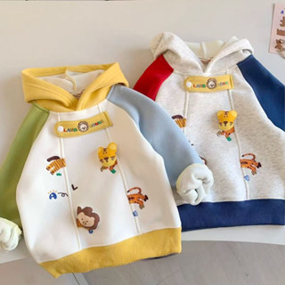 เสื้อกันหนาวเด็กชาย .material. ออกแบบลายพิมพ์น่ารัก สวมใส่สบ…