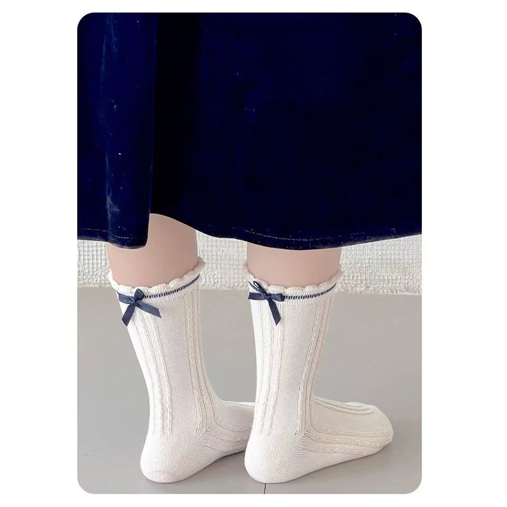 ถุงเท้าสไตล์โมริสำหรับสาว 5 คู่ ลายดอกไม้สีกรมท่า ออกแบบมาในฤดูใบไม้ผลิและใบไม้ร่วง พร้อมโบว์เล็กๆ แบบเจ้าหญิง - รูปที่ 4