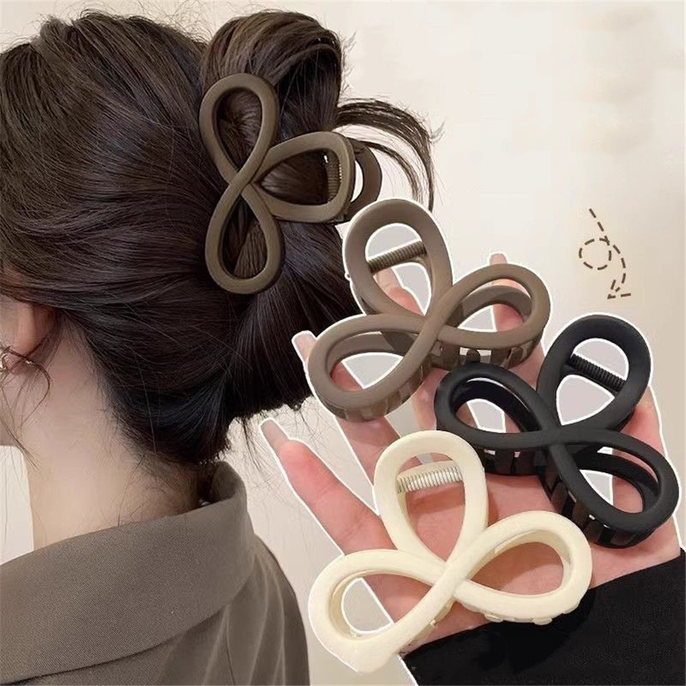 เกาหลีอารมณ์เรียบง่าย Frosted Grabber Clip 2024 ใหม่ Semi-Tie Hair Shark Clip เครื่องประดับผม