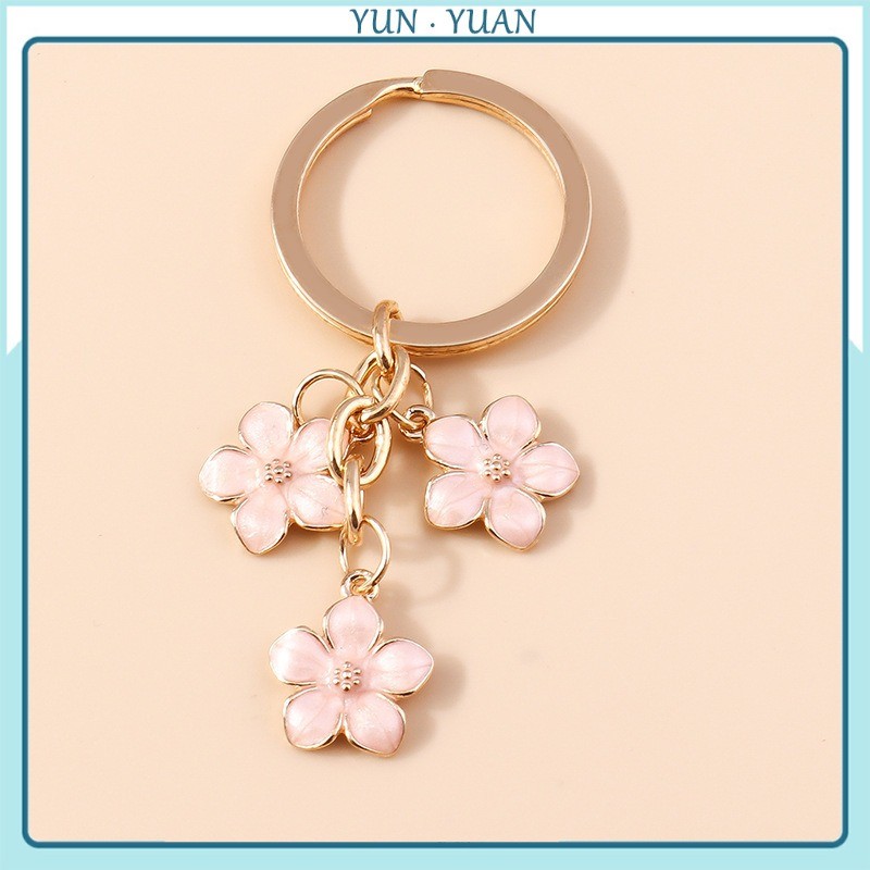 [YUNYUAN] Pearlescent Sweet Girly Heart พวงกุญแจ Simple Plum Blossom ดอกไม้โทรศัพท์มือถือกระเป๋าถือตกแต่งจี้เครื่องประดับ