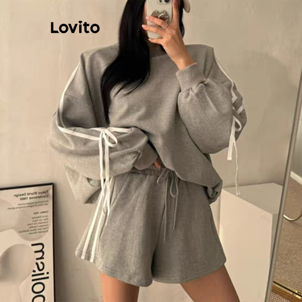 Lovito ชุดกางเกงขาสั้นลูกไม้ธรรมดาสำหรับผู้หญิง LNA77279