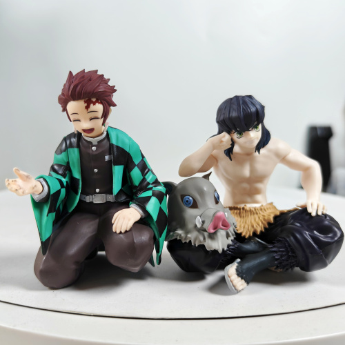 ตุ๊กตานั่ง Demon Slayer Tatanjiro และ Inosuke โมเดลการ์ตูนเครื่องประดับ