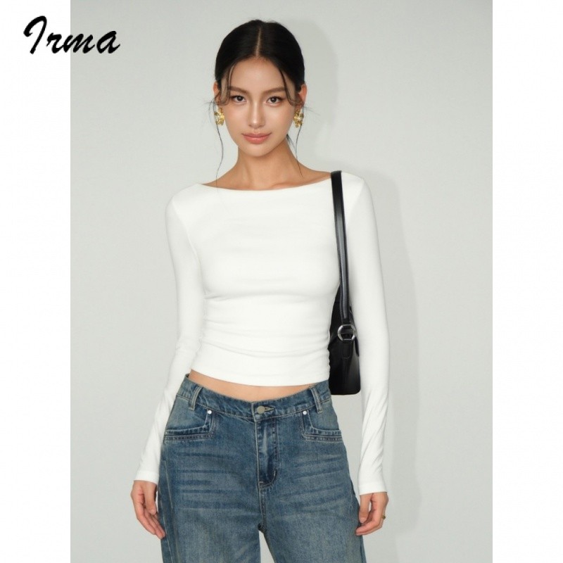 เสื้อยืดแขนยาวสีดำแน่น bottoming ผู้หญิงฤดูใบไม้ร่วงใหม่ Slim Fit Crop TOP