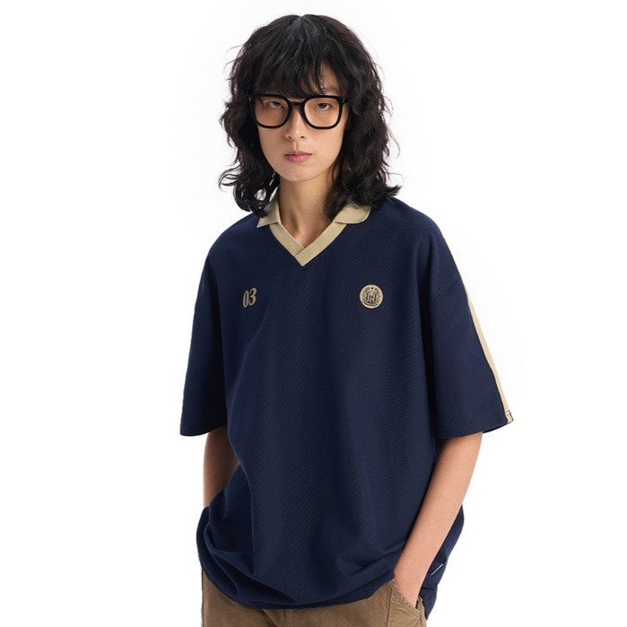 CLIFF แขนสั้นวินเทจสไตล์อเมริกัน เสื้อผ้าผู้ชายแฟชั่น คอวี ยอดนิยม แมทช์ลุคง่าย Oversize ราคา ถูกที่สุด ดีลบีเคเค แกลเลอรีภาพที่ 7