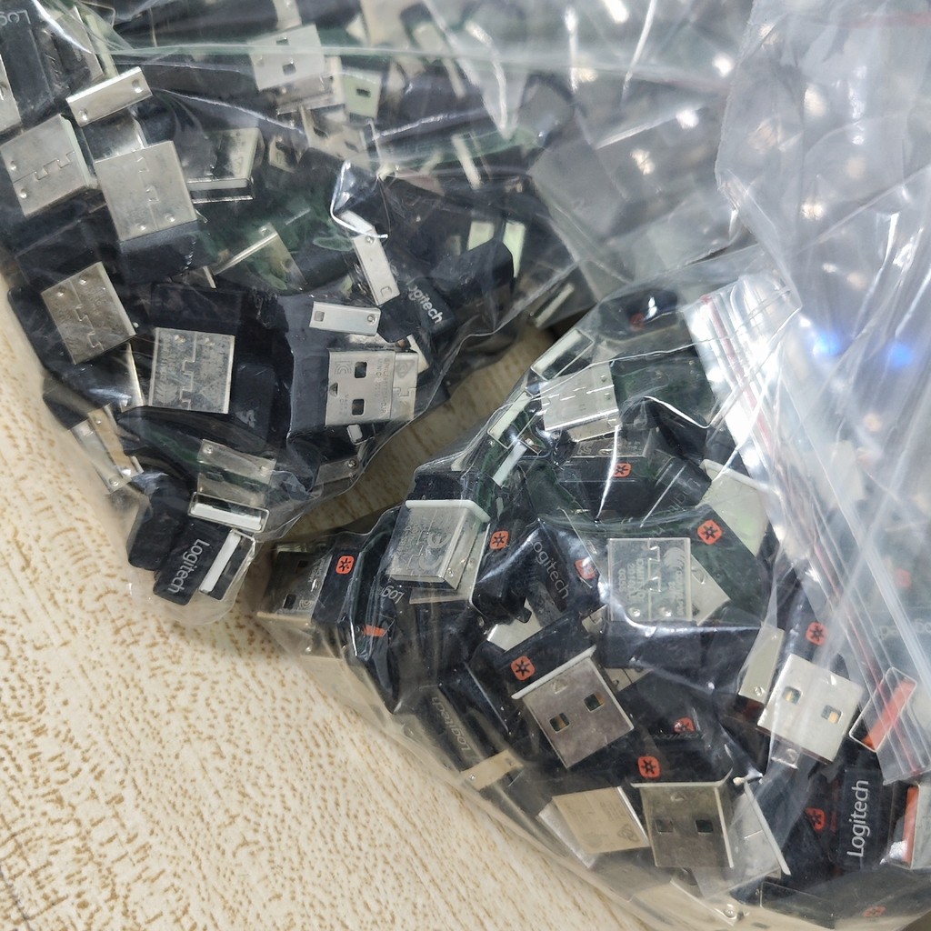 ตัวรับสัญญาณ Logitech m185m186m220k220k260k240k270k275k345k375sk540k580