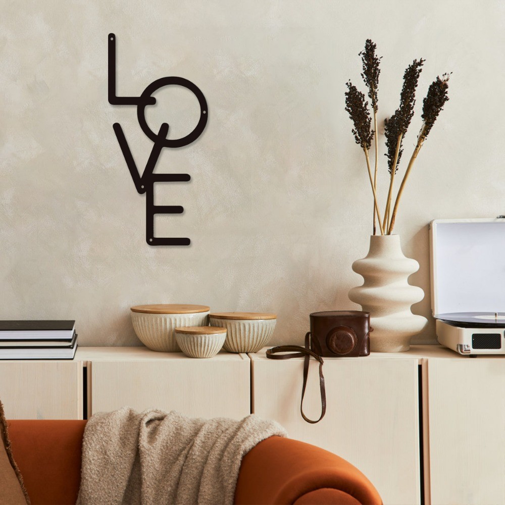 2D LOVE โลหะ Wall Art - ป้ายบ้านแนวตั้งสําหรับตกแต่งห้องนั่งเล่น