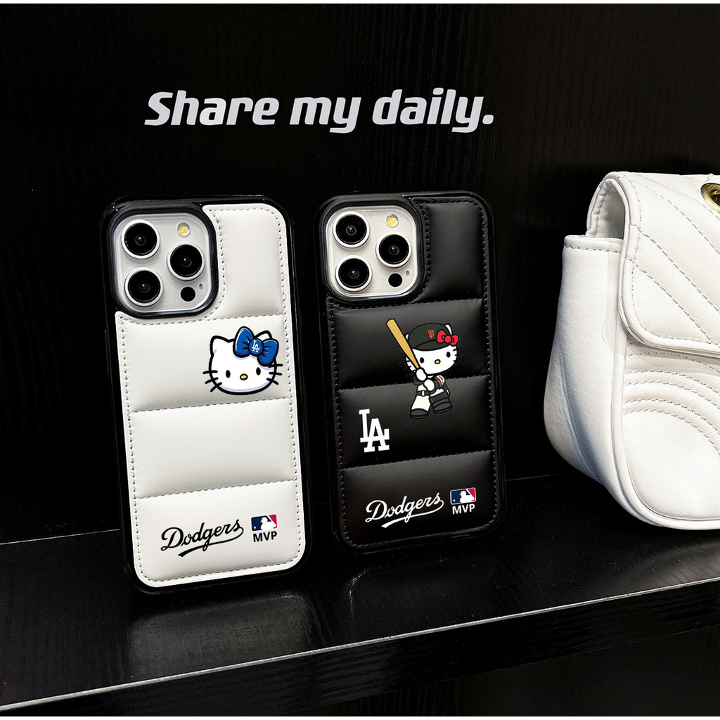 Street Classic Hello Kitty & Los Angeles Dodgers Dodgers Down Jacketเคสโทรศัพท์พัฟเหมาะสําหรับiPhone