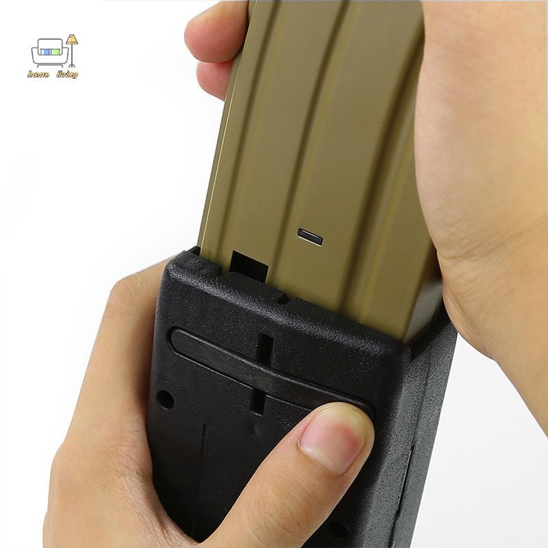[Onw] อุปกรณ์ ใหม่มือดําเนินการ Speed Loader Paintball M4 Quick Loader Magazine Pouch Accessories [t