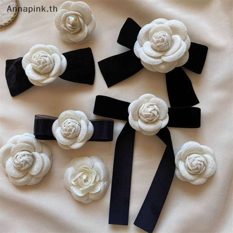 Annapink.th ใหม่ผ้า Camellia ดอกไม้เข็มกลัดกํามะหยี่ Bow Tie สุภาพสตรีสไตล์วิทยาลัยเสื้อ Collar Pins Vintage งานแต่งงานเข็มกลัดสําหรับผู้หญิง EN
