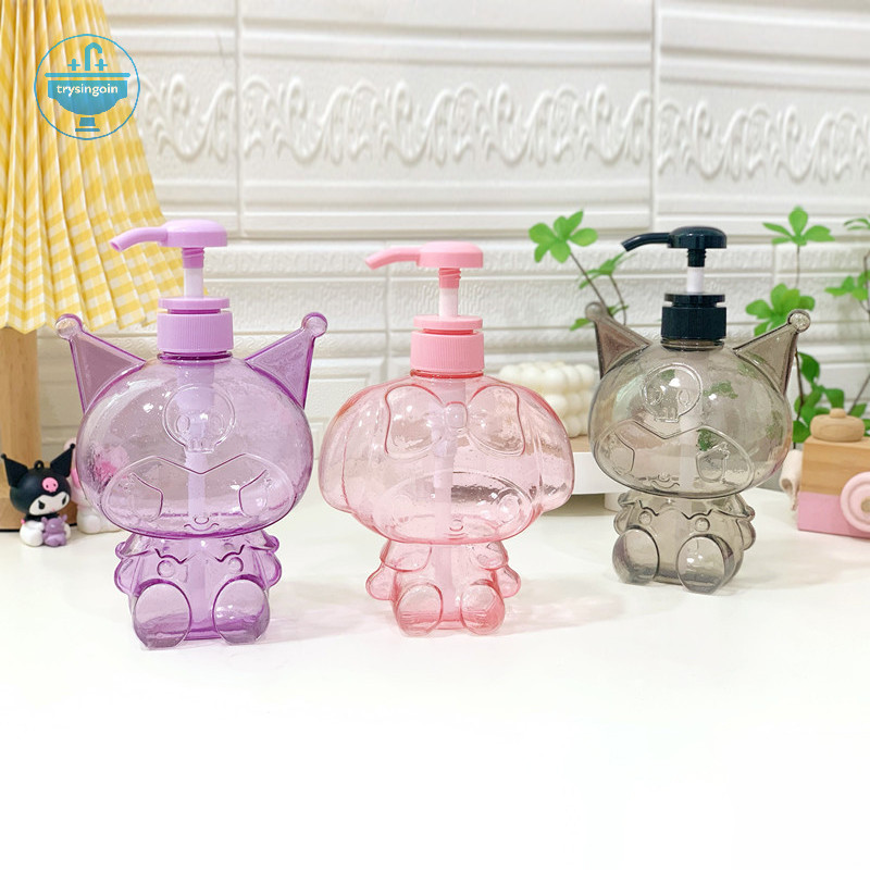 [trysingoin] 500ml Hello Kitty ขวดสบู่กลิตเตอร์ใสน่ารัก Kuromi Melody แชมพูอาบน้ํานมขวดย่อยโลชั่นกดขวด TH