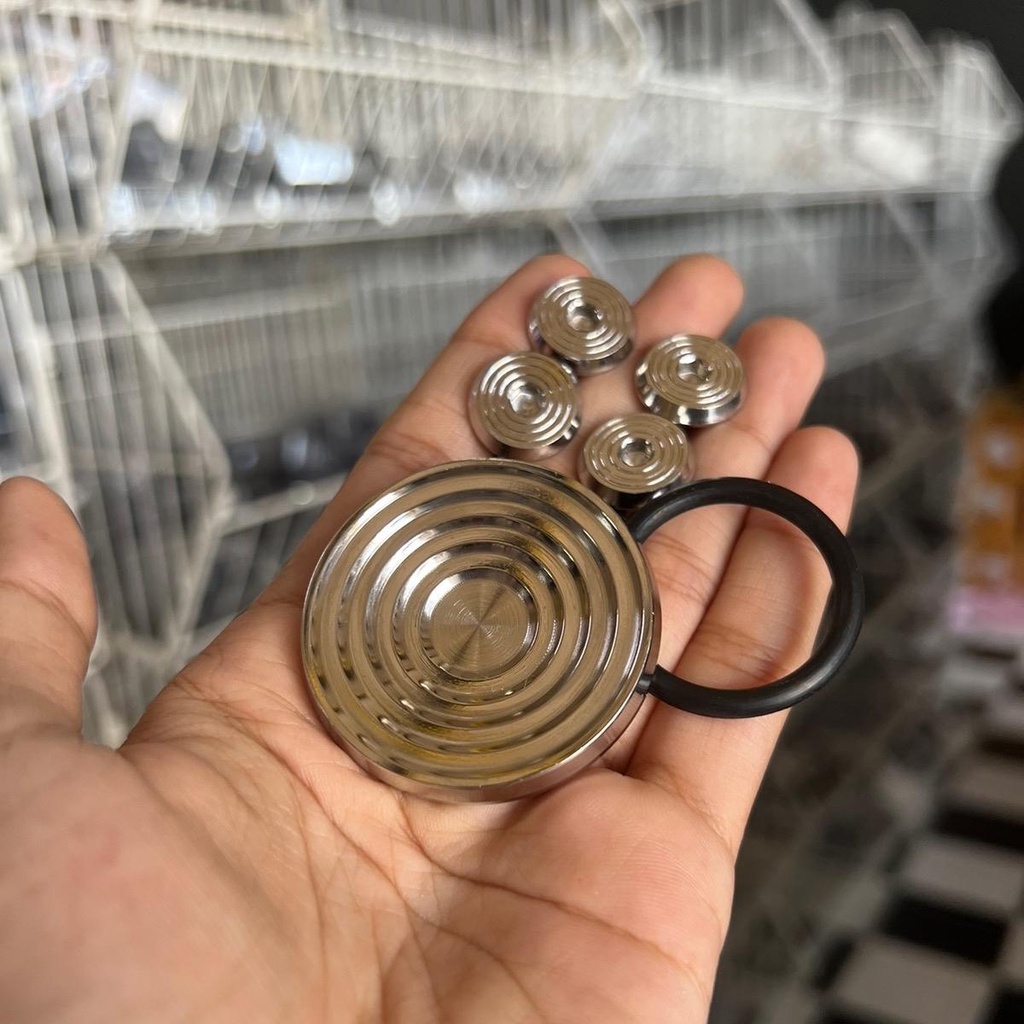 ชุดสุดคุ้ม น็อตบังโซ่4ตัว+อุดบังโซ่ WAVE เลส EP 1ชุดได้5ตัว //NOT_168