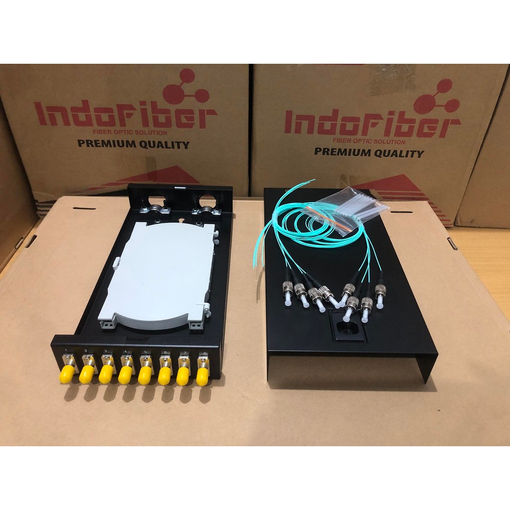 8 core ST Multimode OM3 / OTB mini ST OM3 / Wallmount OTB ST 8 core