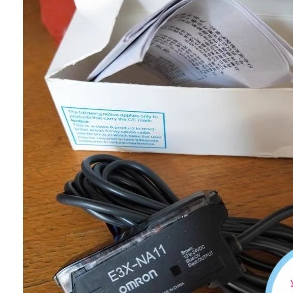 Omron Amplifier อินฟราเรด E3X-NA11/E3X-NA41 Induction Photoelectric Switch การประกันคุณภาพ 2 ปี