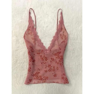 เสื้อกั๊กลายไม้ทรงวีสไตล์ฝรั่งเศสสำหรับสาว ดีไซน์เฉพาะตัวและ…