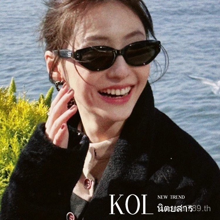 Retro Cat Eye แว่นตากันแดดสไตล์ Jennie กรอบแคบทันสมัย ป้องกันรังสี UV