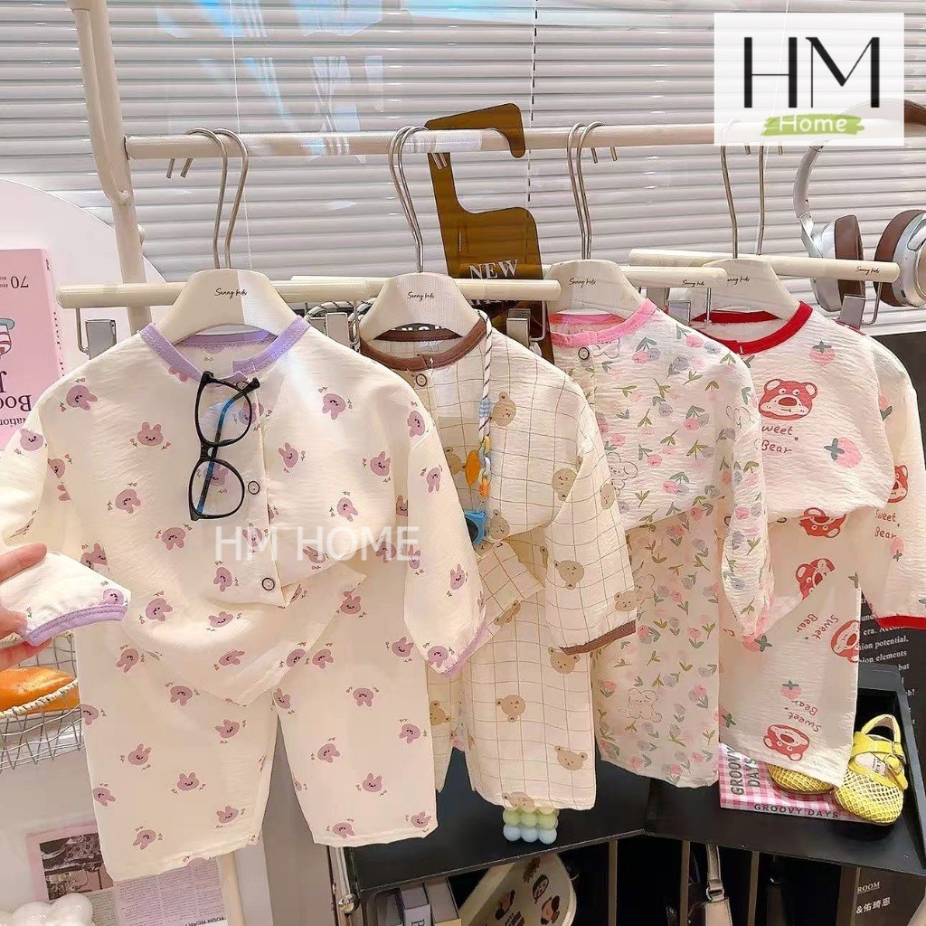ใหม่ ชุดนอนเด็ก เสื้อแขนยาวกางเกงขายาว ชุดลำลองเด็ก กระดุมหน้า ผ้าบางเบา ใส่สบาย