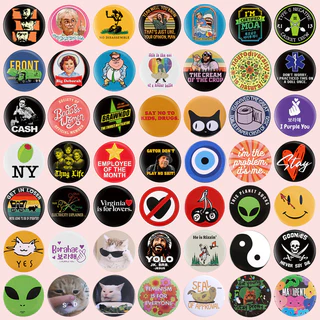 100 รูปแบบ 44mmTinplate Lapel เข ็ มกลัดแมวอะนิเมะข ้ อความ Pin น ่ ารักกระเป ๋ าเป ้ สะพายหลัง Badge อุปกรณ ์ เสริมเครื ่ องประดับของขวัญสําหรับเพื ่ อน