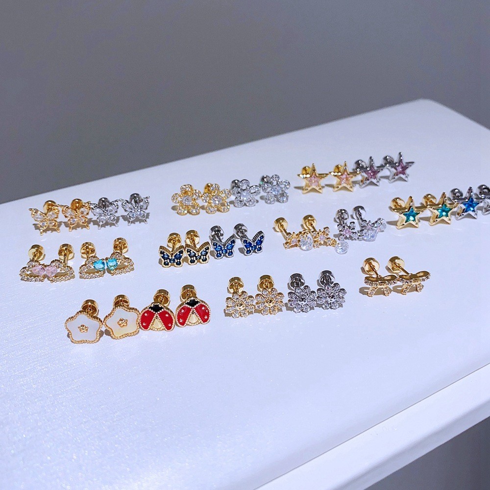 ต่างหูไทเทเนียมเหล็กชุบทองคําแท้ Hypoallergenic Non-Fade สกรูต่างหูขนาดเล็กสุภาพสตรีเครื่องประดับ
