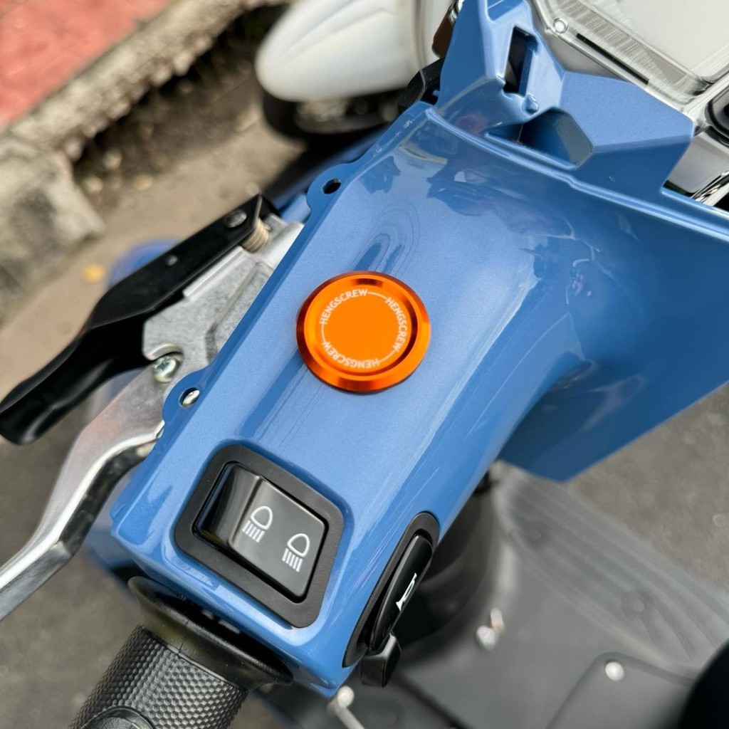 อ่านก่อนสั่ง (ดูในเม้น)  ปิดรูกระจกมีเนียม Giorno+125 ลายCNC-P1 สำหรับรุ่น CBS มีหลายสี ใส่รุ่นABS ไ