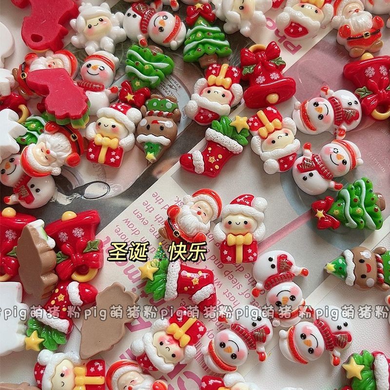 【100pcs】วัสดุเรซิ่นทำของประดิษฐ์คริสต์มาส รวมถึงมนุษย์หิมะ กวางเอลก์ และกิ๊บโทรศัพท์มือถือ