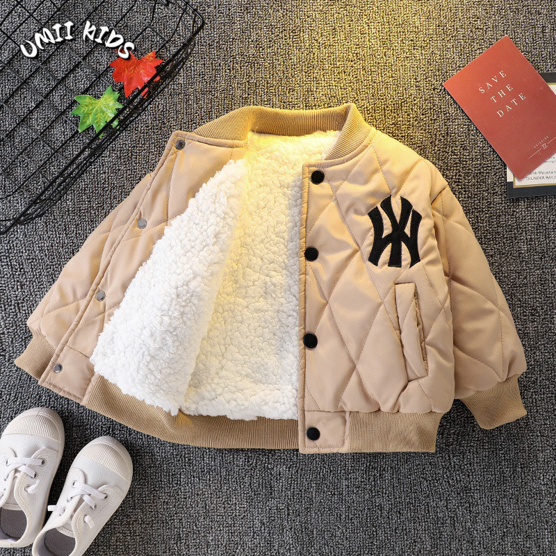 UMII KIDS เสื้อหนาวเด็กผู้ชาย ลายการ์ตูน ตัวอักษร กำมะหยี่ คาร์ดิแกน เสื้อคลุม