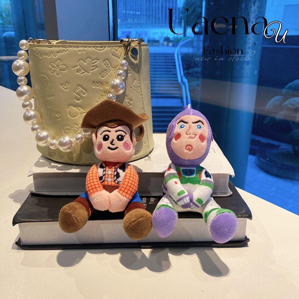 จี้ตุ๊กตา UAENAU, พวงกุญแจ Kawaii Diy Plush Woody Buzz, พวงกุญแจคู่รักแฟชั่น