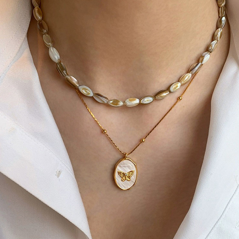 Oval Shell Beaded Fritillary สร้อยคอผีเสื้อผู้หญิง